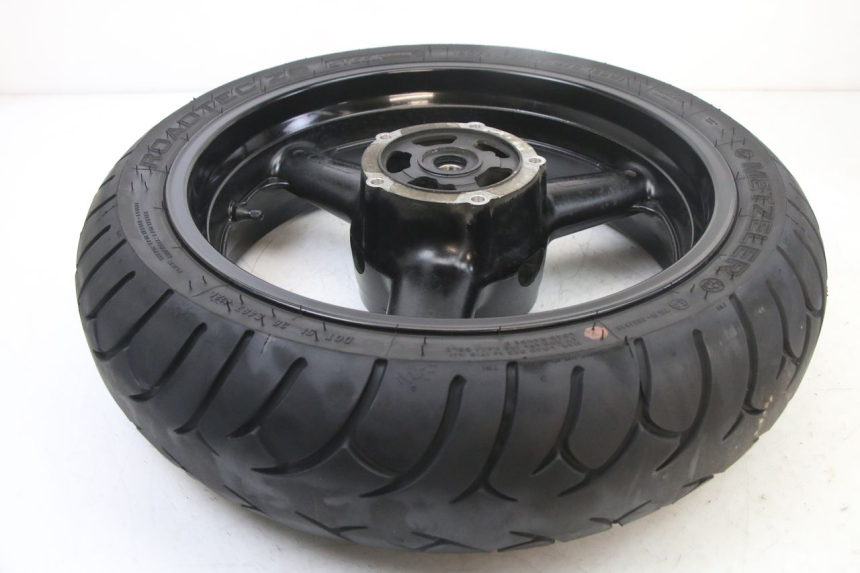 photo de ACHTERWIELVELG EN BAND SUZUKI GSX F GSXF 650 (2007 - 2015) - Detail van het onderdeel