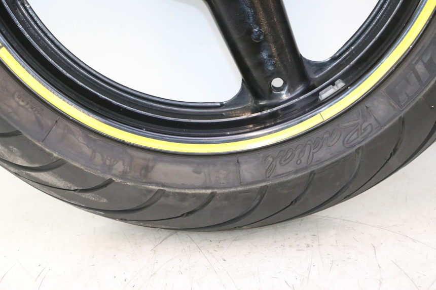 photo de ACHTERVELG EN BAND SUZUKI SV S 650 (2003 - 2009) - Kenmerkende details