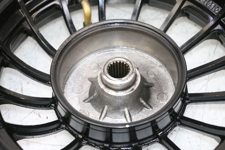 photo de ACHTERWIELVELG EN BAND NECO TEMPO 4T 50 (2022 - 2026) - Productaanzicht