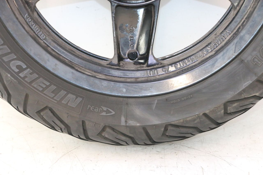 photo de ACHTERWIELVELG EN BAND YAMAHA X-MAX XMAX 125 (2010 - 2013) - Bevestigingspunten