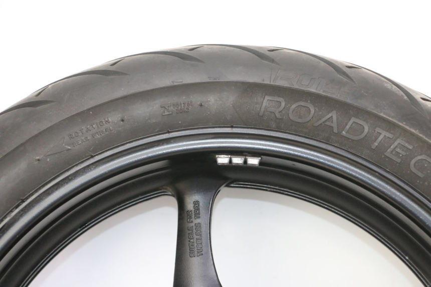 photo de ACHTERWIELVELG EN BAND YAMAHA XJ6 ABS 600 (2008 - 2016) - Gecontroleerd onderdeel