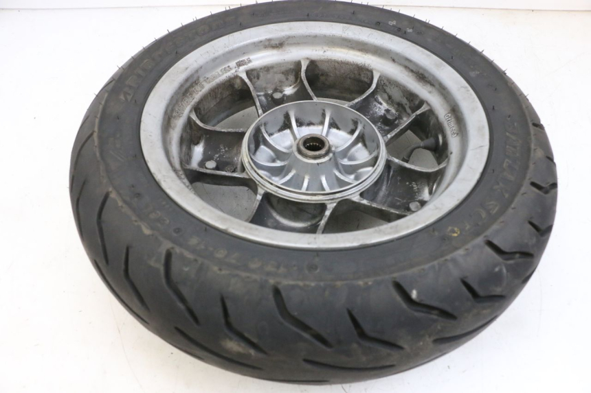 photo de ACHTERWIELVELG EN BAND YAMAHA YP MAJESTY 125 (2002 - 2006) - Overzicht