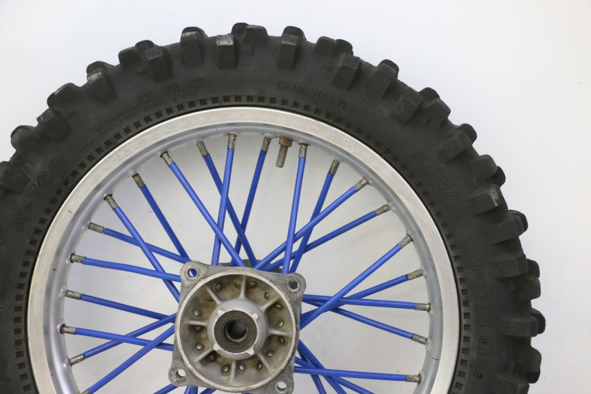 photo de ACHTERWIELVELG EN BAND YAMAHA YZ 85 (2002 - 2018) - Kenmerkende details