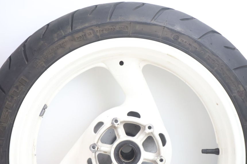 photo de ACHTERVELG EN BAND YAMAHA YZF R GENESIS 750 (1993 - 1998) - Detail van het onderdeel