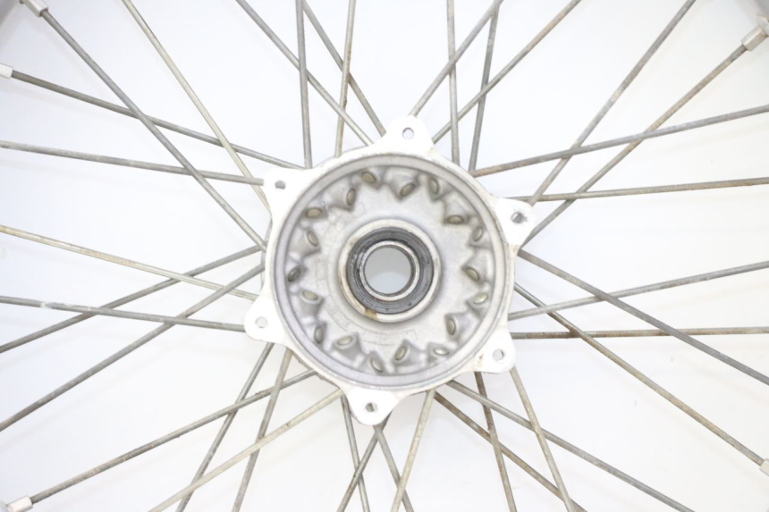 photo de ACHTERWIELVELG EN BAND YAMAHA YZF YZ-F 450 (2014 - 2016) - Bevestigingspunten