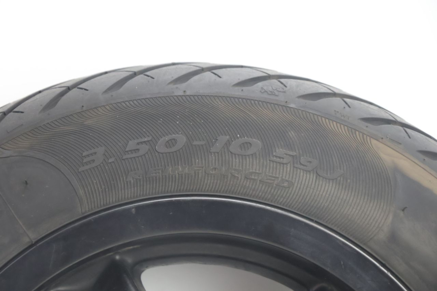 photo de ACHTERVELG EN BAND PIAGGIO ZIP IGET 4T 50 (2021 - 2023) - Zoom op componenten