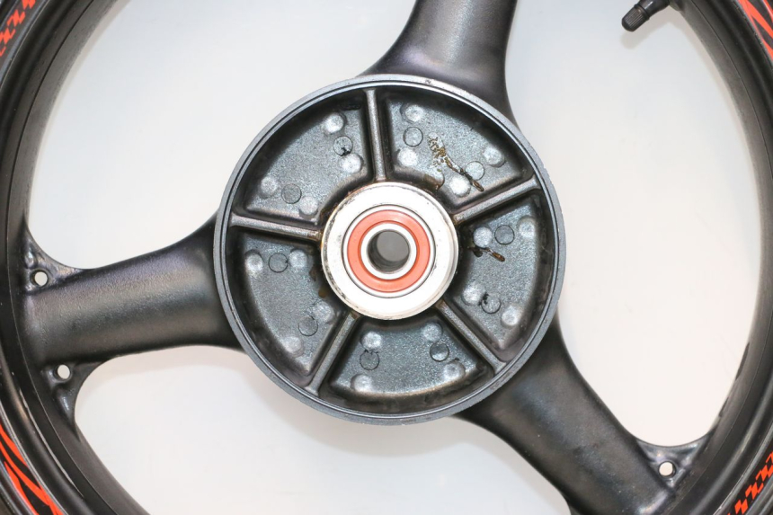 photo de ACHTERVELG EN BAND KAWASAKI ZX-6R ZX6R 600 (1995 - 1997) - Kenmerkende details