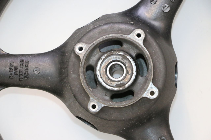 photo de ACHTERVELG EN BAND KAWASAKI ZX-6R ZX6R 600 (1995 - 1997) - Focus op structuur
