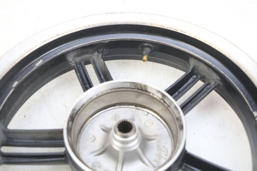 photo de ACHTERVELG KYMCO AGILITY 16+ 4T 50 (2018 - 2023) - Kenmerkende details