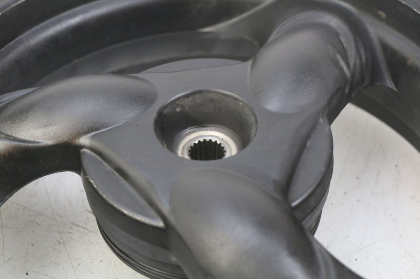 photo de ACHTERVELG KYMCO AGILITY 4T 50 (2018 - 2022) - Kenmerkende details