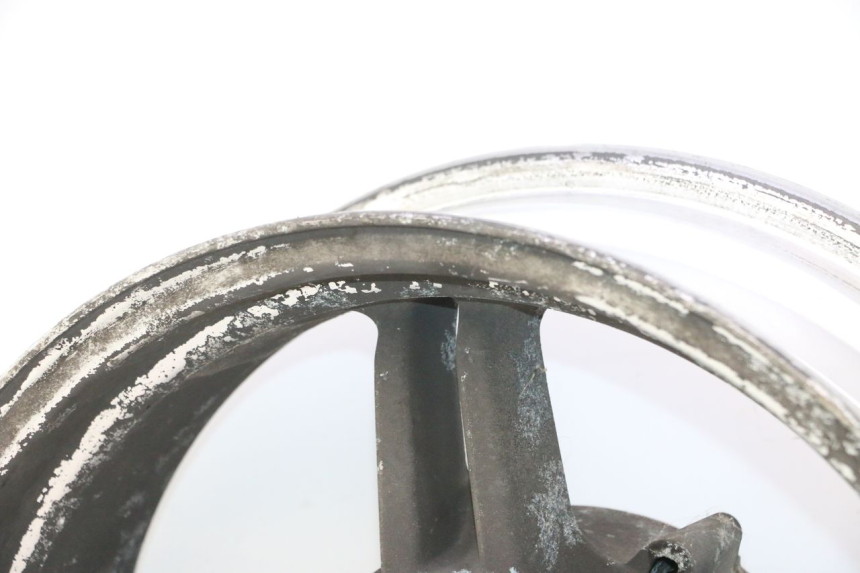 photo de ACHTERVELG SUZUKI BURGMAN EXECUTIVE ABS 650 (2006 - 2012) - Detail van het onderdeel