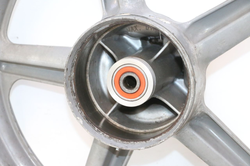 photo de ACHTERVELGRAND HONDA CB TWO FIFTY 250 (1991 - 2002) - Detail van het onderdeel