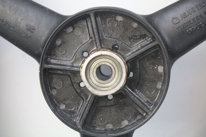 photo de ACHTERVELG SUZUKI GSF N BANDIT 600 (2000 - 2004) - Kenmerkende details