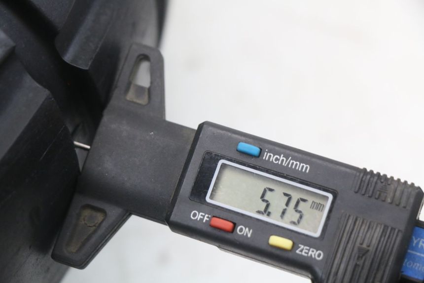 photo de ACHTERVELG HUSQVARNA SVARTPILEN 401 (2018 - 2023) - Focus op structuur