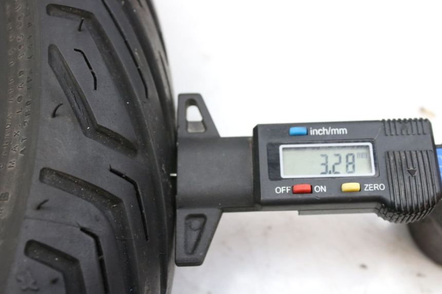 photo de ACHTERVELG APRILIA SCARABEO 100 (2003 - 2012) - Detailaanzicht