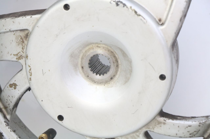 photo de ACHTERVELG KYMCO SENTO 100 (2008 - 2013) - Bevestigingspunten