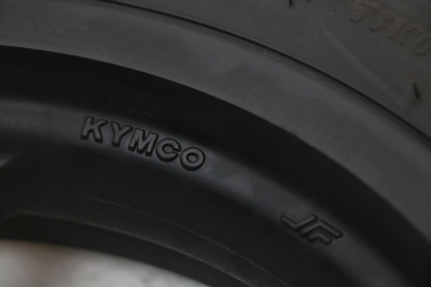 photo de ACHTERVELG KYMCO SUPER 8 4T 50 (2018 - 2020) - Kenmerkende details