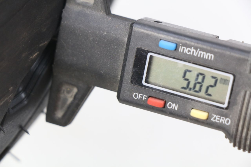 photo de ACHTERVELG SUZUKI SV S 650 (1999 - 2002) - Technische close-up