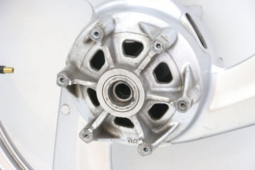 photo de ACHTERVELG YAMAHA TDR DELTABOX 125 (1997 - 2003) - Technische close-up