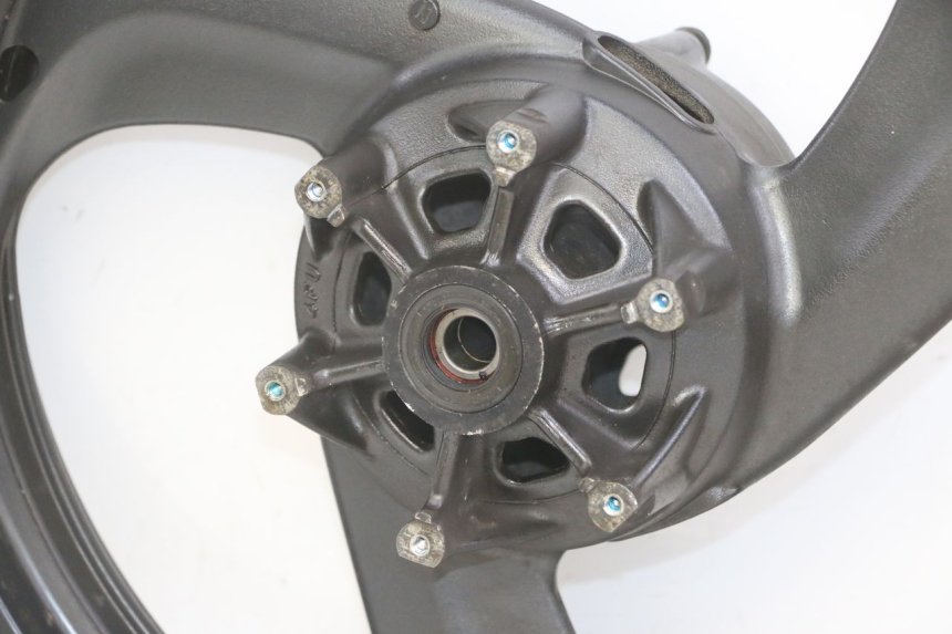 photo de ACHTERVELG YAMAHA TDR DELTABOX 125 (1997 - 2003) - Kenmerkende details