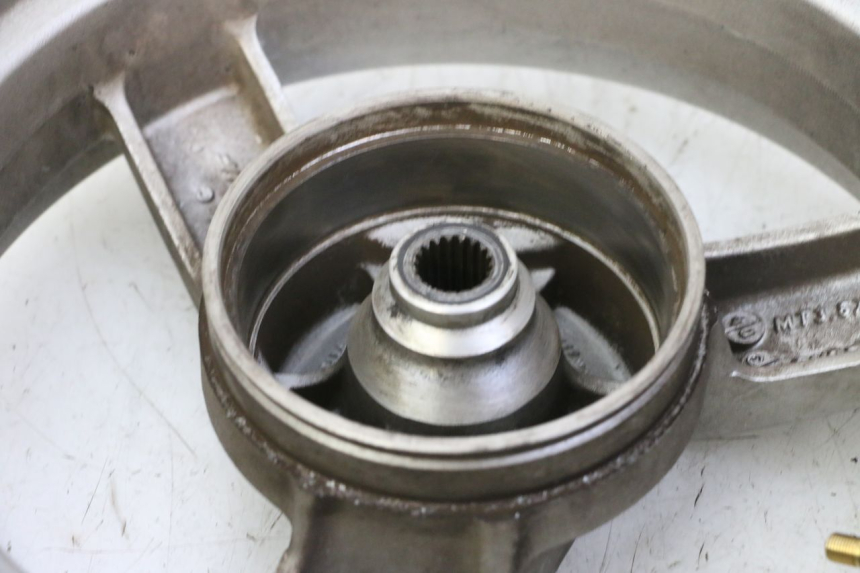 photo de ACHTERVELG PEUGEOT VIVACITY NEW 4T 50 (2008 - 2017) - Zoom op componenten