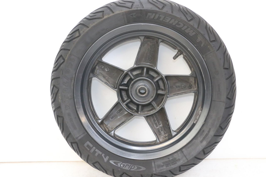 photo de ACHTERVELG YAMAHA XMAX X-MAX 125 (2006 - 2009) - Kenmerkende details