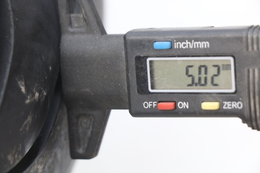 photo de ACHTERVELG KAWASAKI Z S 750 (2003 - 2006) - Detail van het onderdeel