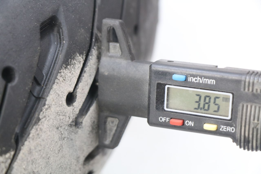 photo de ACHTERVELG KAWASAKI Z 650 (2016 - 2019) - Detail van het onderdeel