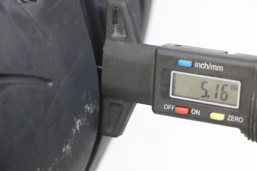 photo de ACHTERVELG KAWASAKI Z 750 (2007 - 2013) - Zoom op gebruiksstaat