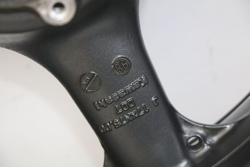 photo de ACHTERVELG KAWASAKI ZX-6R ZX6R 600 (1995 - 1997) - Zoom op componenten