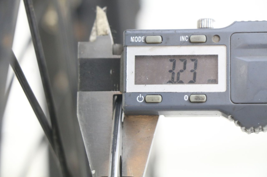 photo de VOORVELG ORION AGB37 CRF1 DIRT BIKE 125 (2013 - 2021) - Zoom op gebruiksstaat