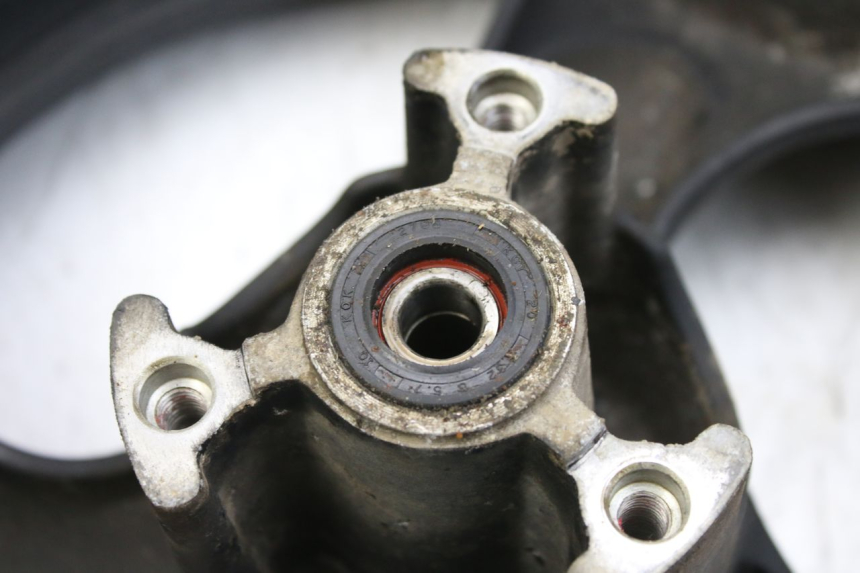 photo de VOORVELG KYMCO AGILITY 4T 50 (2005 - 2018) - Bevestigingspunten