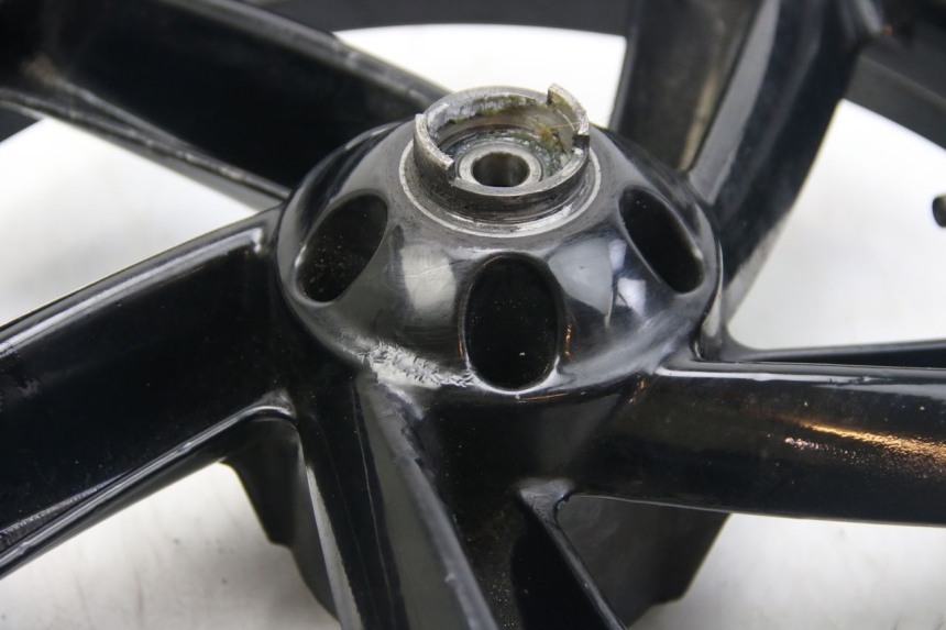 photo de VOORVELG APRILIA ATLANTIC 500 (2002 - 2003) - Zoom op componenten