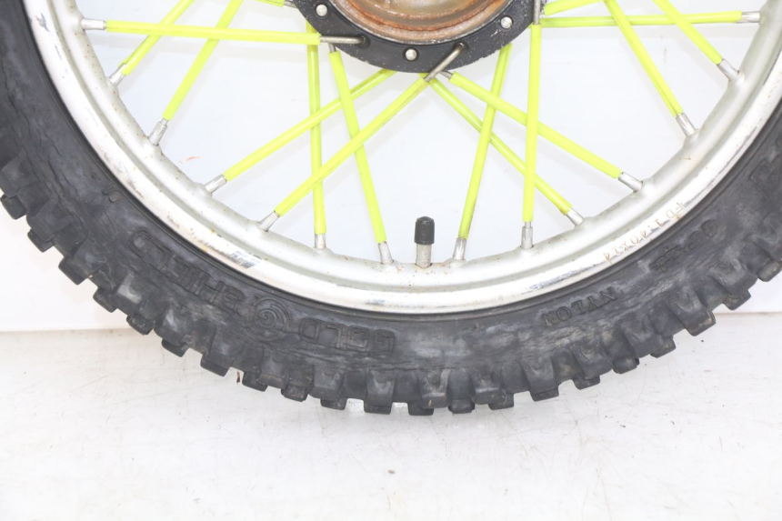 photo de VOORVELG JIANSHE COYOTE 80 - Focus op structuur