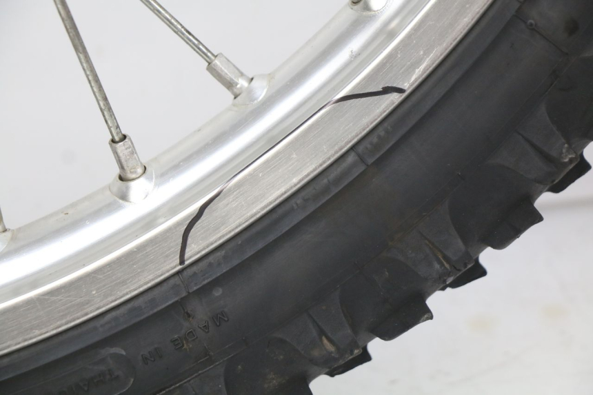 photo de VOORVELG HONDA CRF CR-F 450 (2005 - 2008) - Focus op structuur