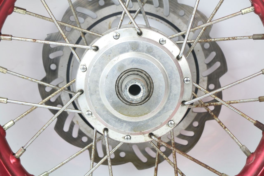 photo de VOORVELG THUMP DIRT BIKE 120 - Zoom op componenten