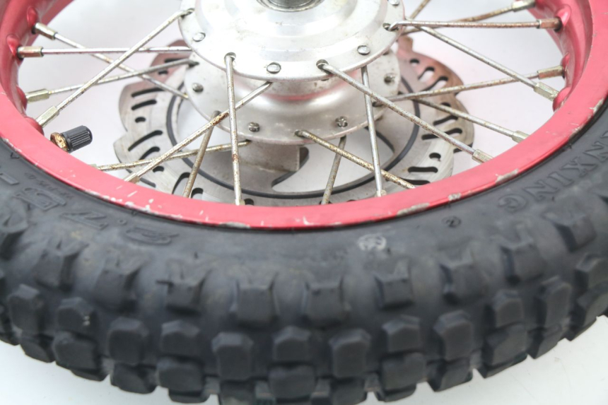 photo de VOORVELG THUMP DIRT BIKE 120 - Staat van het oppervlak