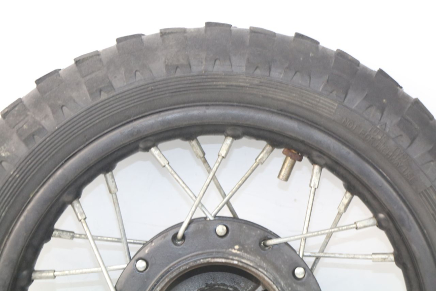 photo de VOORVELG LIFAN DIRTBIKE 50 - Zoom op gebruiksstaat
