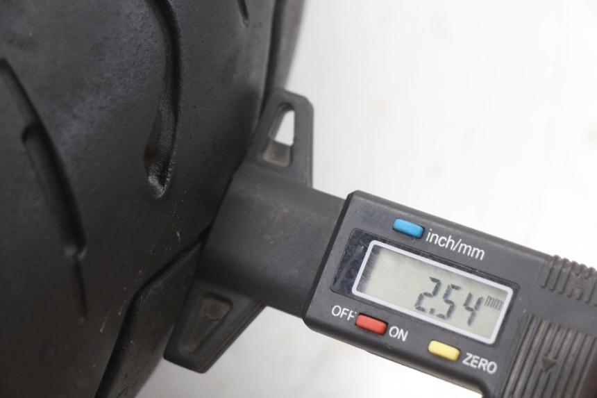 photo de VOORVELG HONDA FES PANTHEON 2T 125 (1998 - 2002) - Zoom op componenten