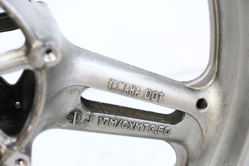 photo de VOORVELG YAMAHA FJR ABS 1300 (2006 - 2012) - Zoom op gebruiksstaat