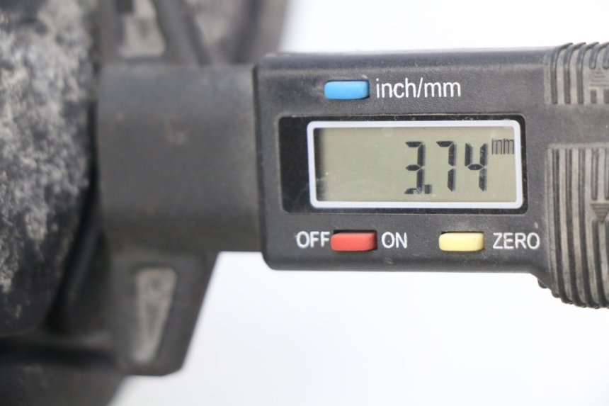 photo de VOORVELG PIAGGIO FLY 100 (2006 - 2010) - Zoom op componenten