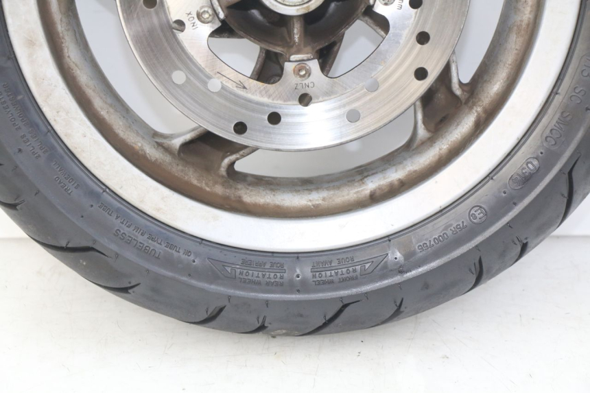 photo de VOORVELG PIAGGIO FLY 100 (2006 - 2010) - Zoom op componenten