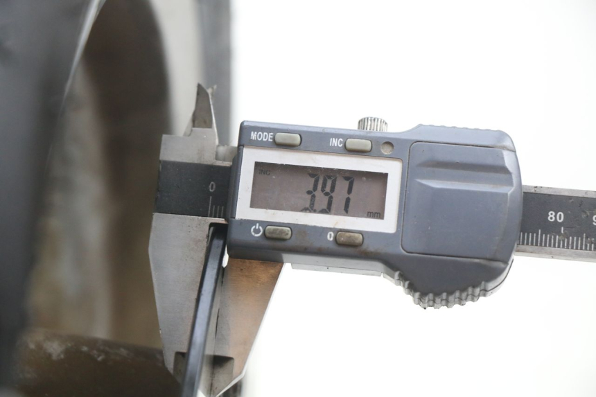 photo de VOORVELG PIAGGIO FLY 100 (2006 - 2010) - Zoom op gebruiksstaat