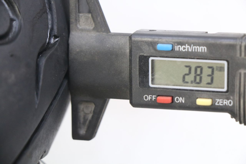 photo de VOORVELG YAMAHA FZS FAZER 600 (1998 - 2001) - Detail van het onderdeel