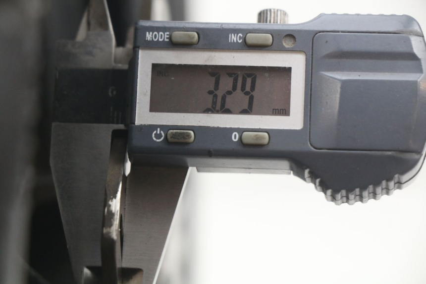 photo de VOORVELG TNT MOTOR GRIDO 2T 50 (2010 - 2019) - Detail van het onderdeel