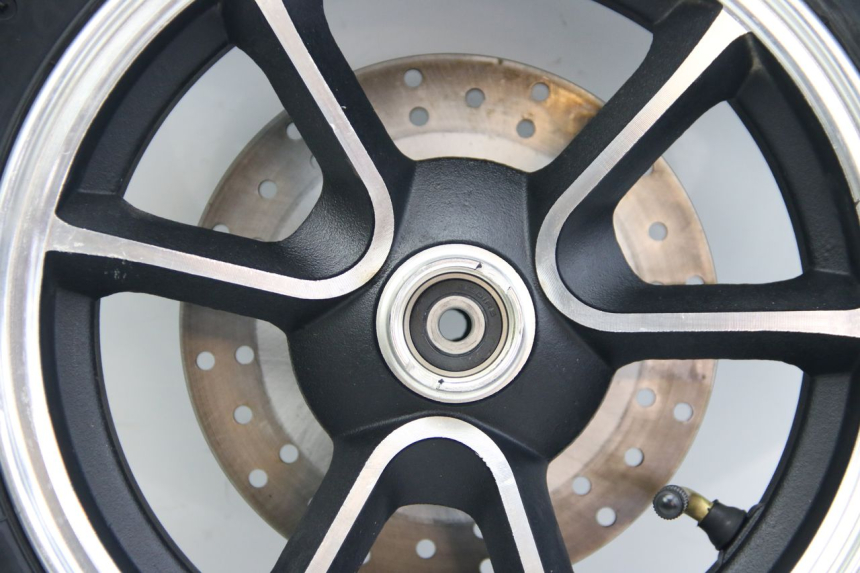 photo de VOORVELG JM MOTORS GT LINE 4T 50 (2021 - 2023) - Markeringen en referenties