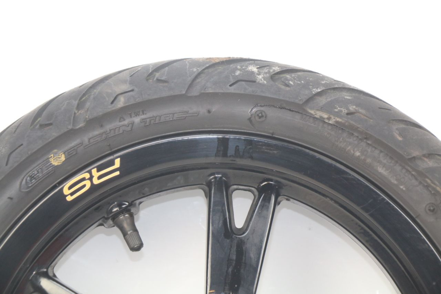 photo de VOORVELG PEUGEOT KISBEE 2T 50 (2010 - 2017) - Kenmerkende details