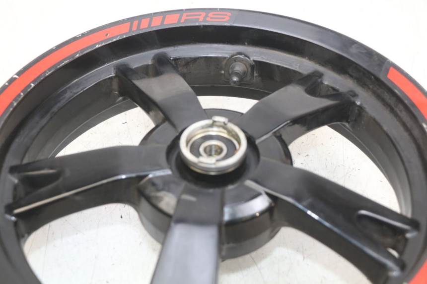 photo de VOORVELG PEUGEOT KISBEE 2T 50 (2010 - 2017) - Kenmerkende details