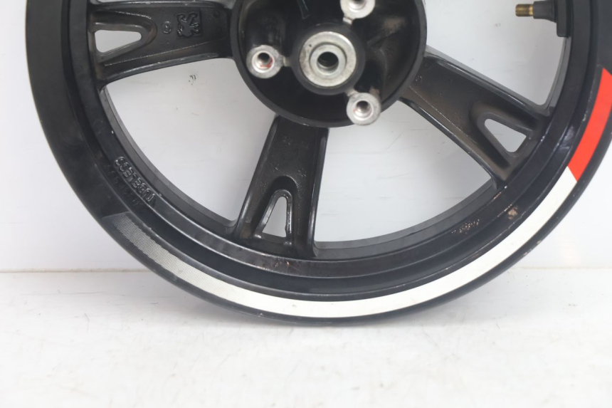 photo de VOORVELG PEUGEOT KISBEE 4T 50 (2018 - 2022) - Kenmerkende details