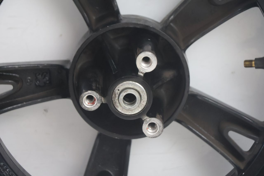 photo de VOORVELG PEUGEOT KISBEE 4T 50 (2018 - 2022) - Zoom op componenten